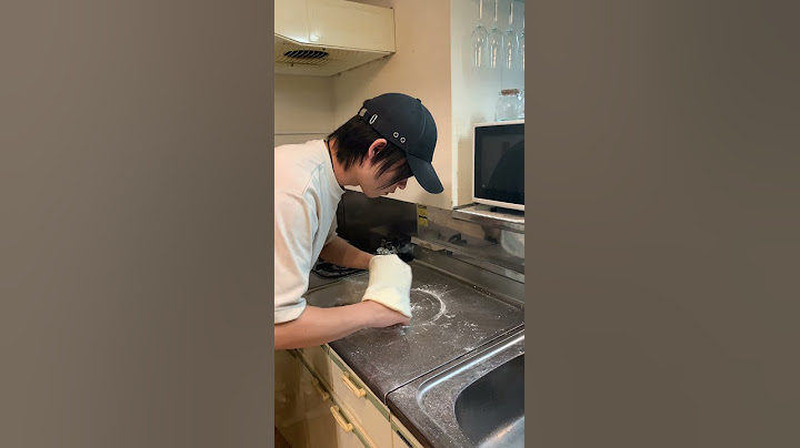 自宅で美味しいピザ作り！とりあえずピザ回ししてみたら ＃shorts