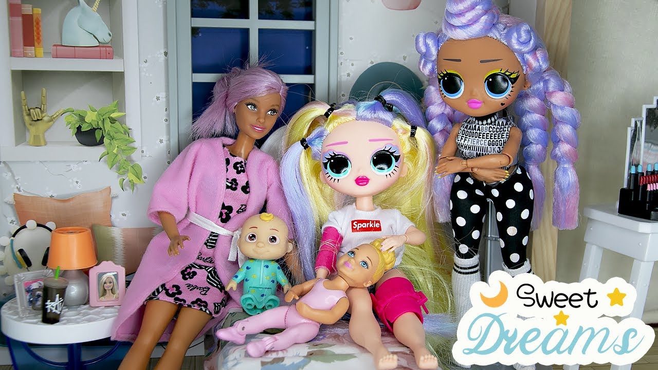 A Crazy Night Doll Story! OMG Families Bed Time Routine / OMG Family