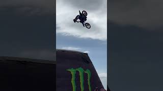 USA🇺🇸 Dangerous Stunts by Bikers✅#usa #america #stunt #bikes #bike
