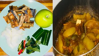 කොල ඇපල් දාලා ඉවුව කට්ටා කරවල හොද්ද??/Green apple and katta karawala curry/sri Lanka cooking