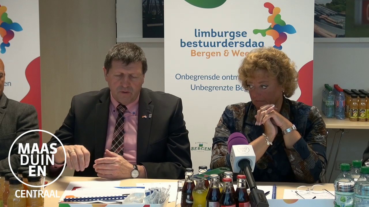 LBD16 persconferentie 281016 - YouTube
