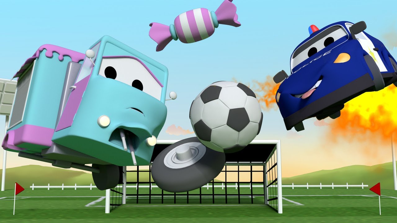 Çekici Tom Bebek Carrie futbol oynuyor Araba Şehri 🚚 Çocuklar için