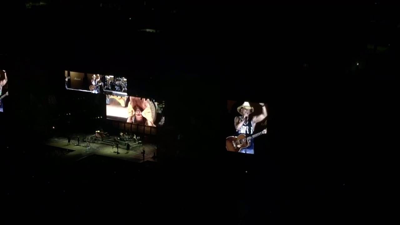 Kenny Chesney - American Kids - Live 8/26 Foxboro