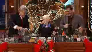 TOM CRUlSE Fruitcake lady