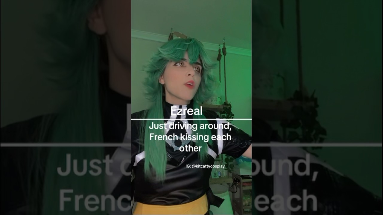 Kayn come get ur man #leagueoflegends #riotgames #acting #shorts #wildrift #cosplay #ezreal #kayn