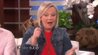 170726066 Ellen Surprises Pregnant Mom With Gender Reveal Cake