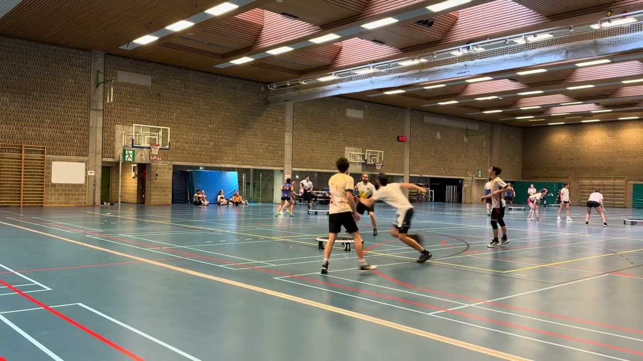 Belgian roundnet league Ghent 1 v Leuven 2 open seed 1 set 1&2