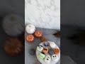 behind the scenes of getting a perfect picture #macarons... #Shorts #thelittlecakela