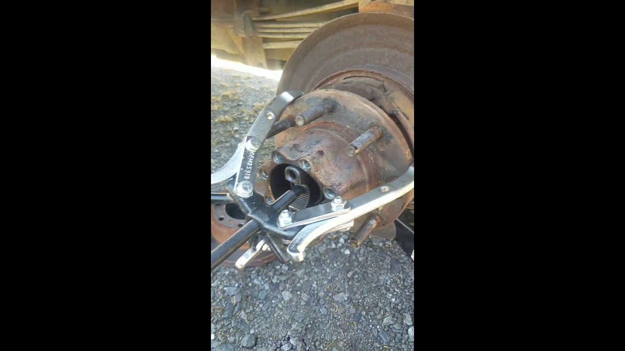 2003 f250 SD brake backing plate replacement. YouTube