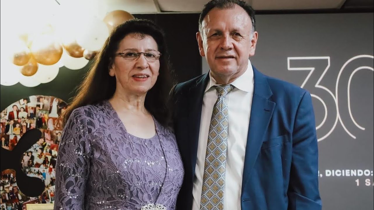 Biografía | 30 años de ministerio pastoral | Néstor Hugo Rivera y Marysol Rivera