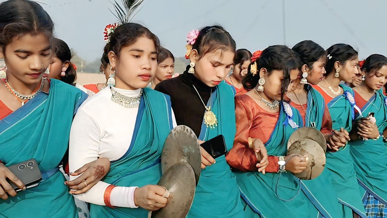 Dak Bare Atu Len Khan ll New Santhali Sohrai Full Video ll ll(Sibu Soren College Borio Sahibganj)