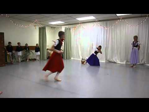 Hanna and Greta-Scene 2