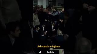 Olum lokum dağıt arkadaşlara | Kolpaçino Resimi