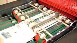PACK TO PACK-SHEET COLLATOR WITH GLUE