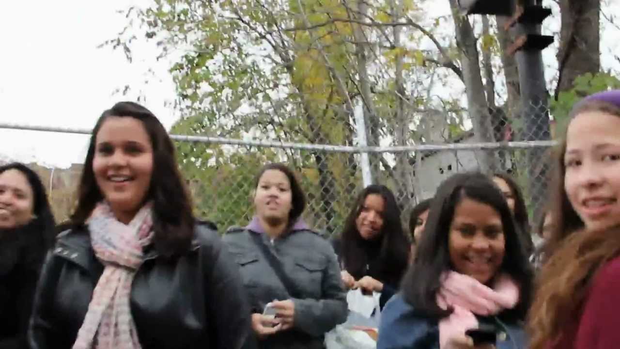 Romeo Santos@la fila 2011mega97.9fm.