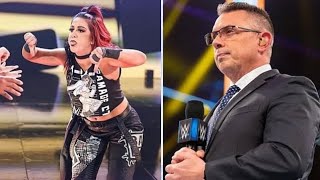 we all admire the love- hate relationship that bayley & michael cole have [WWE]