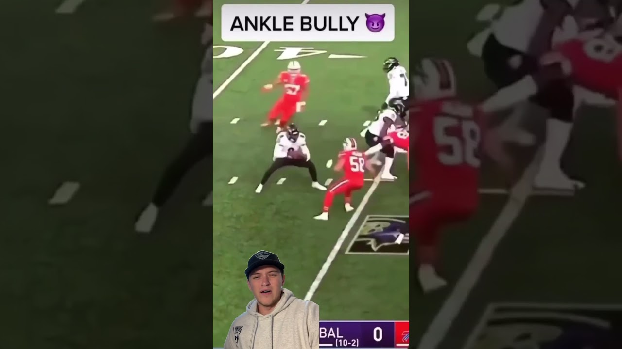Lamar Jackson breaks ankles | 