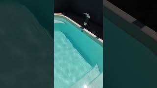 Piscina De Fibra, Branca Ou Azul ? Qual Vcs Preferem??