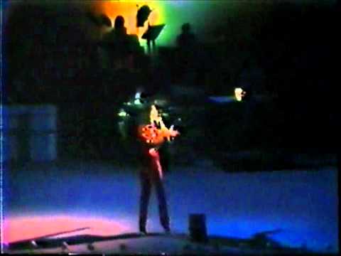 Dito Ba ( 1980 LIVE version ) - Kuh Ledesma