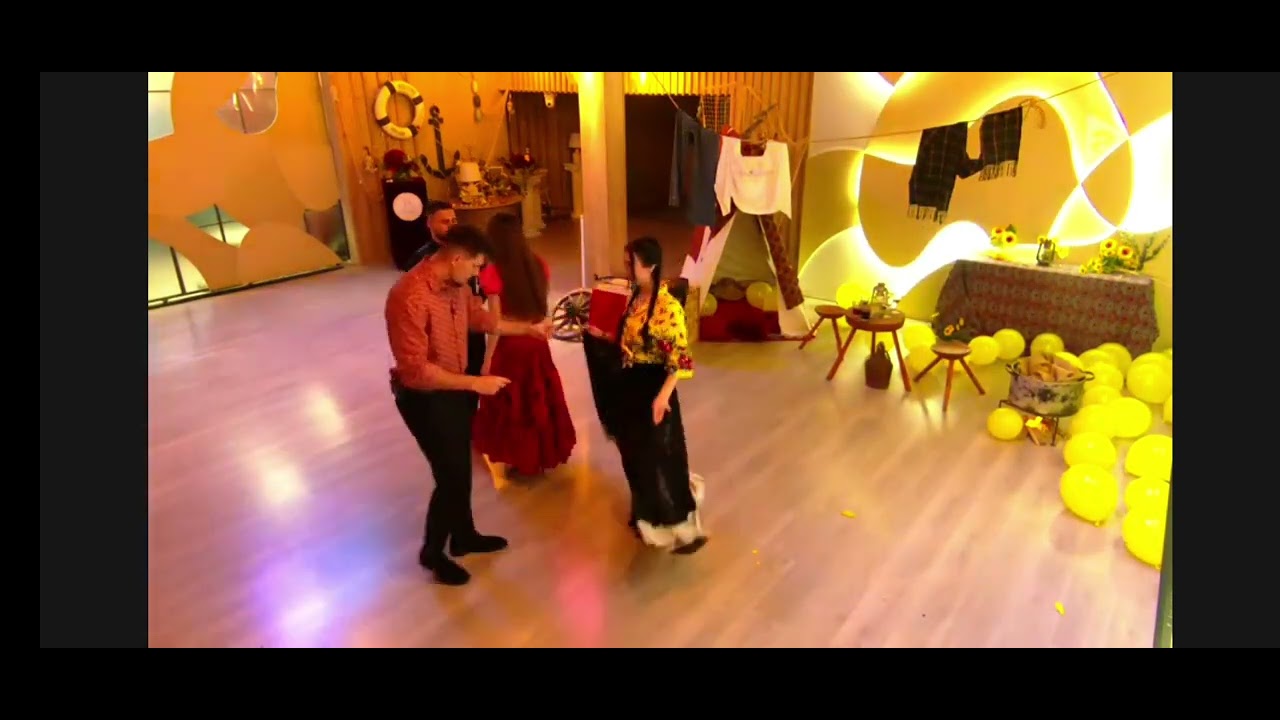 Lavin🖤🤍Party 💃