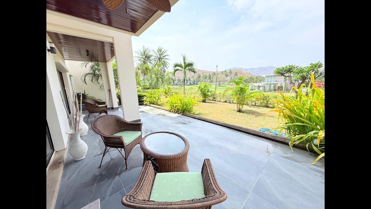 Condo at Palm Hills Golf and Country Club 2 beds 2 baths THB5.25M (US$168K)