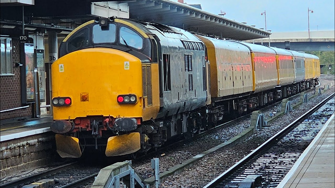 BR Blue 37610+Network Rail 9714 At Derby From Derby RTC (Network Rail ...