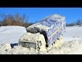 Застрявший в снегу Камаз 5350 Почта России масштаб 1/43. Диорама миниатюра с моделькой машины.
