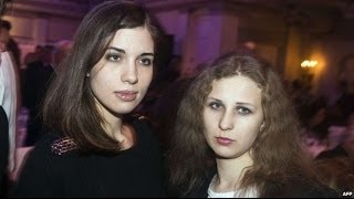 Pussy Riot members 'arrested in Sochi' - BBC News