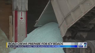 Road crews prepare for icy roads