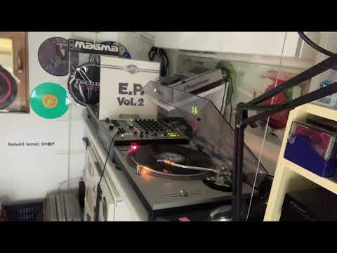 Z Factor — Z Factor - Gotta Keep Pushin (Latin Disco Mix)