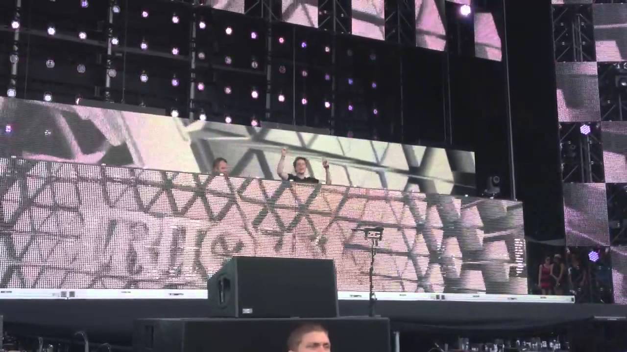 Tritonal @ Ezoo 2013 Day 2