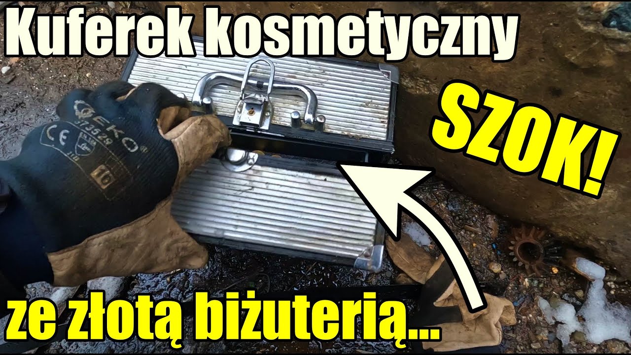 Padniesz! Ktoś wywalił kuferek kosmetyczny ze złotą biżuterią w środku...