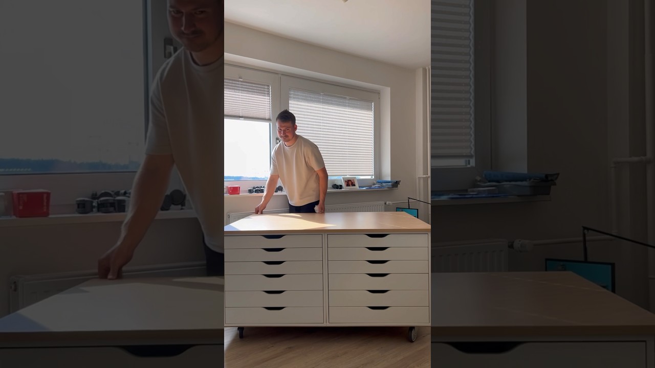 Day 2 of Building my LEGO Room 🛠️ 