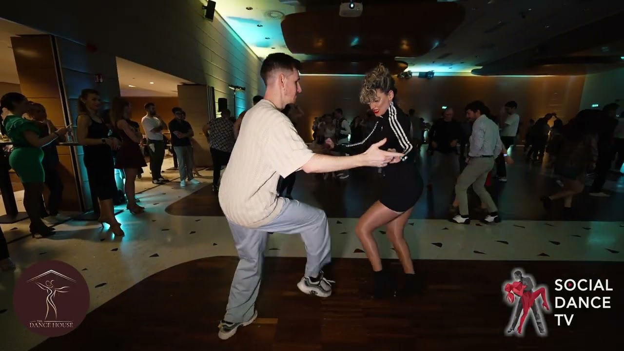 Samuel & Joyce Silva Xavier - Social dancing | Live 2 Mambo Budapest January 30 - February 10 2025