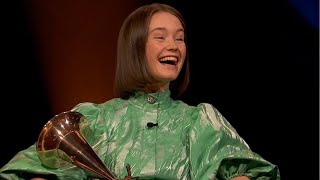 Sigrid Wins 2019 Norwegian Grammy Awards (Årets Spellemann) With Subtitles.