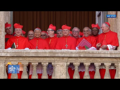 Membros do Conclave católico definem nome de novo Papa da Igreja Romana no Vaticano 08 05 2025