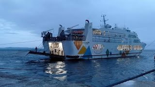 MV Isla simara Island water by shugon sphiro