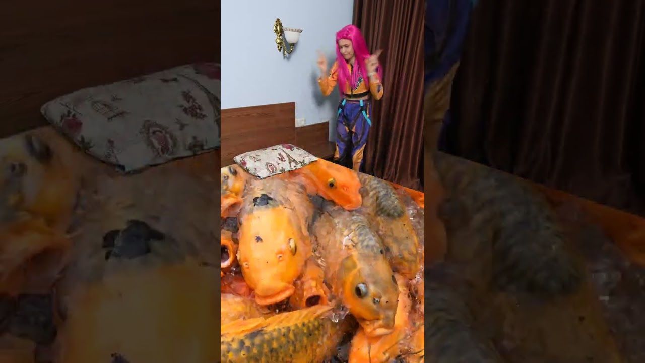 Koi Fish Aquarium Bed 🐟