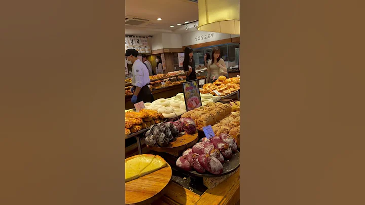 The iconic Sung Sim Dang Bakery in Daejeon.