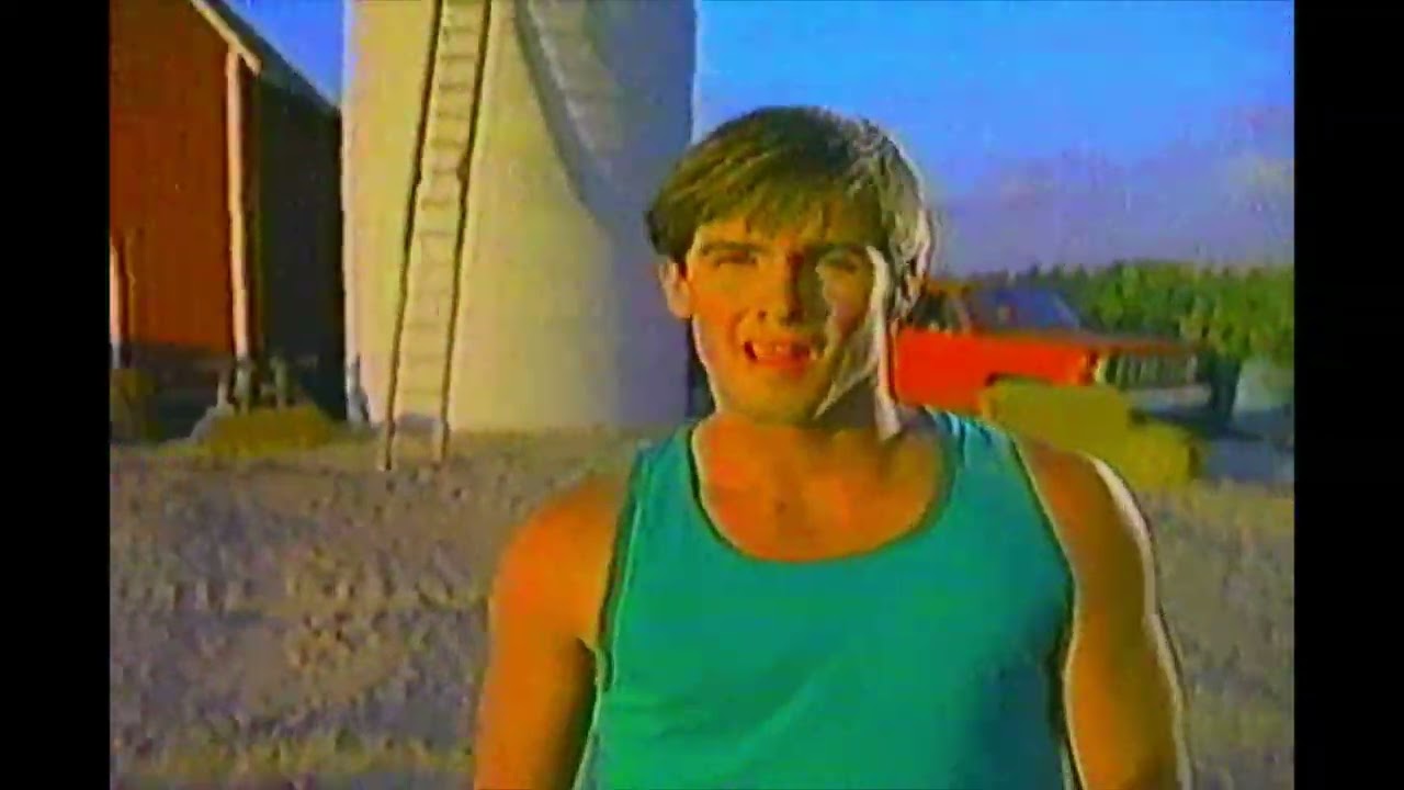 Pringles - Corn Crisps Commercial