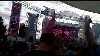 armin van buuren - down to love @ extrema outdoor norway 2011 part II