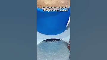 The upside down method gives a very crisp and sharp edge on fondant cakes .