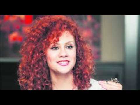 لينا شماميان يا مسافرة في البحر