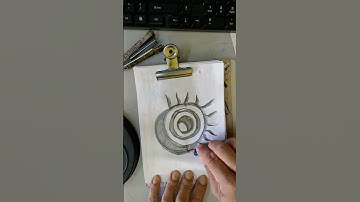 Sketching weird hairy o #yiichy