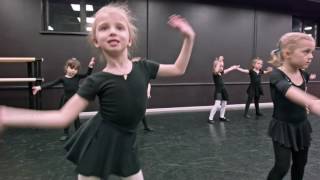 Открытый урок. Детская группа 3-5 лет. Педагог- Анастасия Попкова Открытый урок. Детская группа 3-5 лет. Педагог- Анастасия Попкова