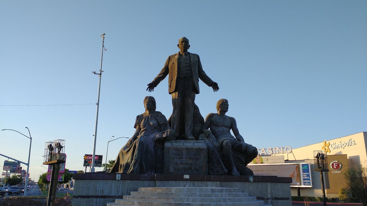 Monumento Lázaro cárdenas, nido de las águilas, plaza dorada Mexicali BC