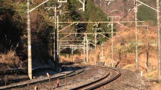 中央線　115系山スカ後E351系　厳冬の初狩を行く　20121224