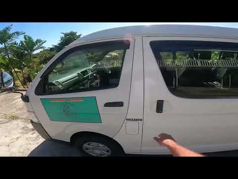 Tour Van Samoa Surf and Turf Tours