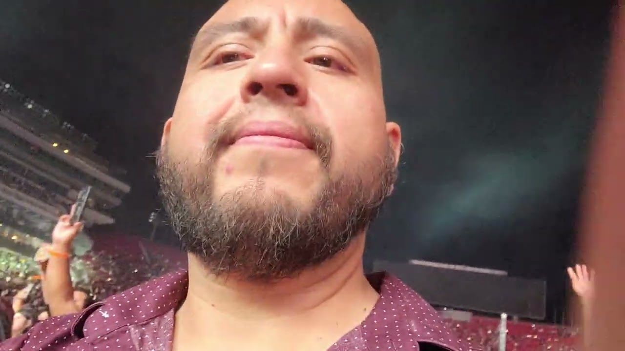 Los Bukis. 8/20- Los Angeles Coliseum