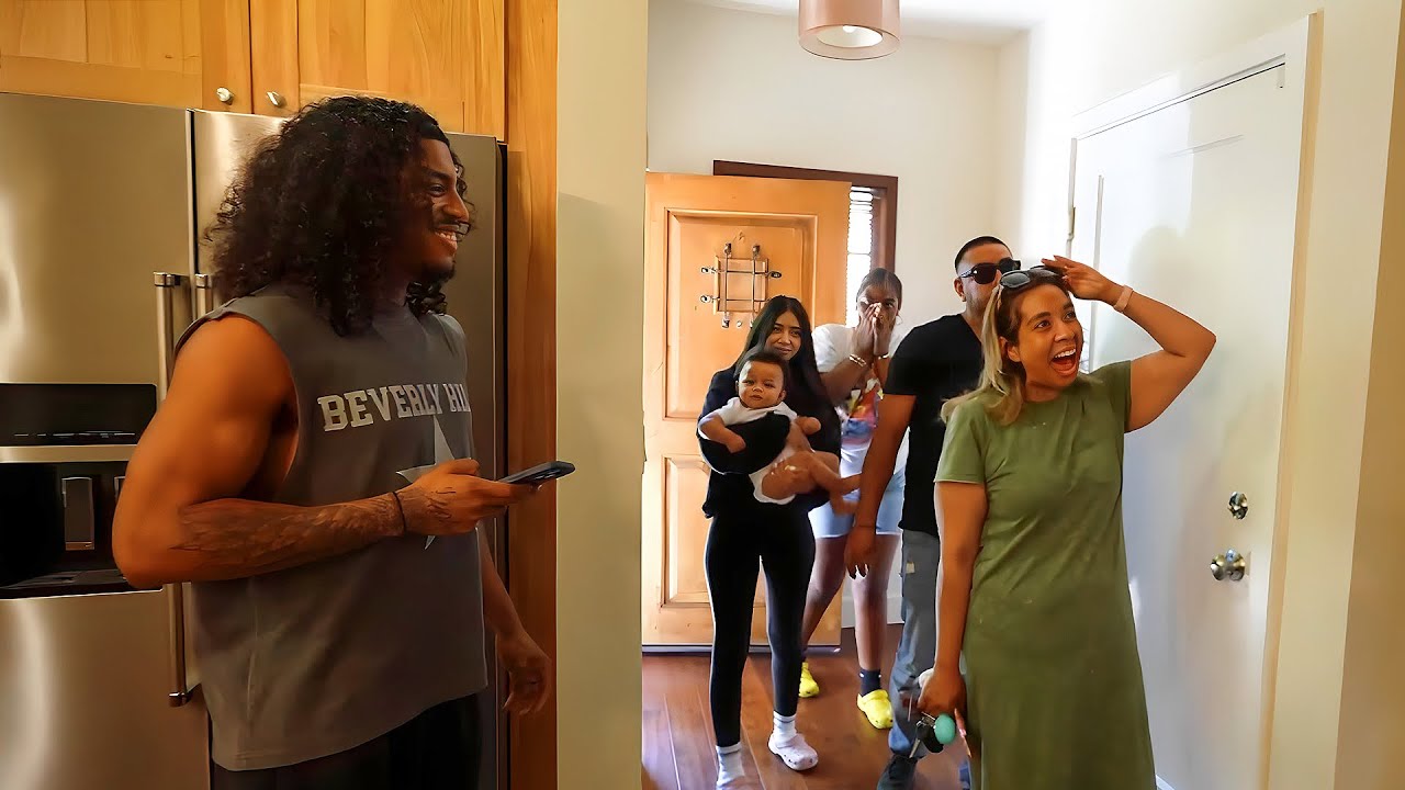 Jay Cinco Gives His Family A Tour Of The NEW HOUSE!